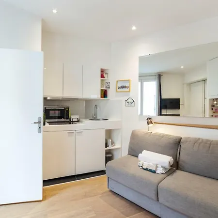 Daire Cosy Close To Grands Boulevards - Welkeys